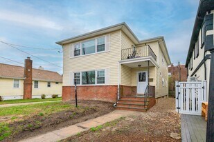 465 Washington Blvd, Unit 1st in Long Beach, NY - Building Photo