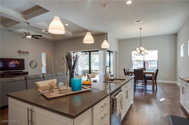 14020 Hawks Eye Ct in Estero, FL - Building Photo - Building Photo