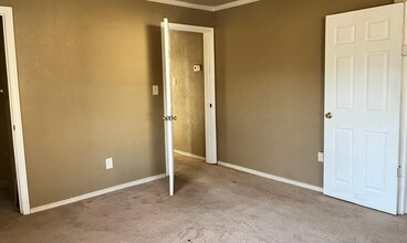 2304 Avenue U in Lubbock, TX - Building Photo - Building Photo