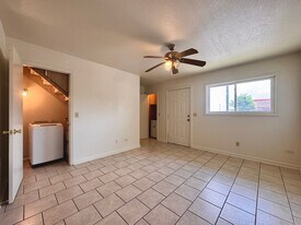 3221 Air Base Rd in Newport, AR - Building Photo