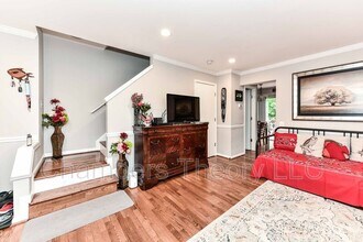 1776 Rochelle Ct in Woodbridge, VA - Building Photo - Building Photo