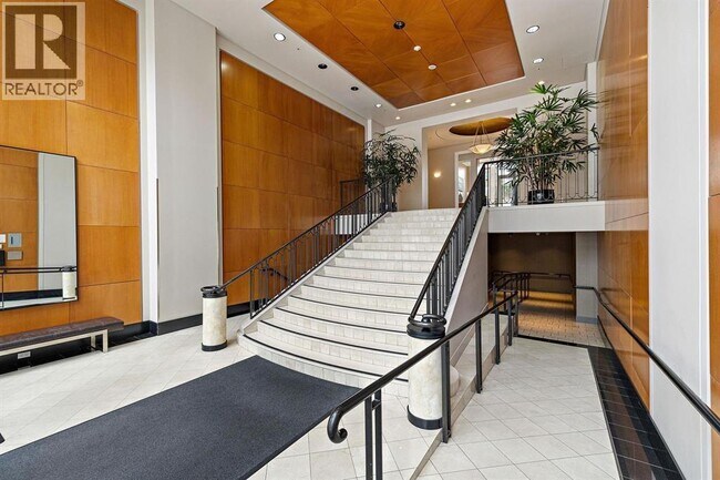 1500 Hornby St in Vancouver, BC - Building Photo - Building Photo