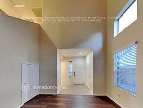 1673 W Appaloosa Way in Queen Creek, AZ - Foto de edificio - Building Photo