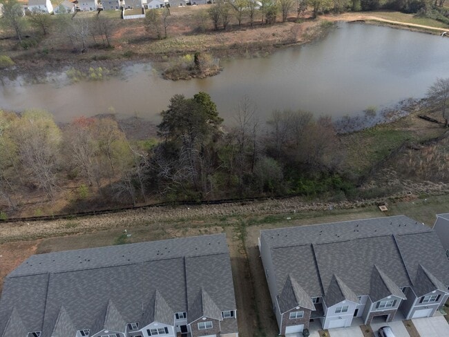 107 Sunriff Ct in Greer, SC - Building Photo - Building Photo