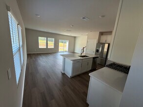 1027 Winding Spg Dr in Mebane, NC - Building Photo - Building Photo