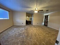 13915 Roundstone Ln photo'