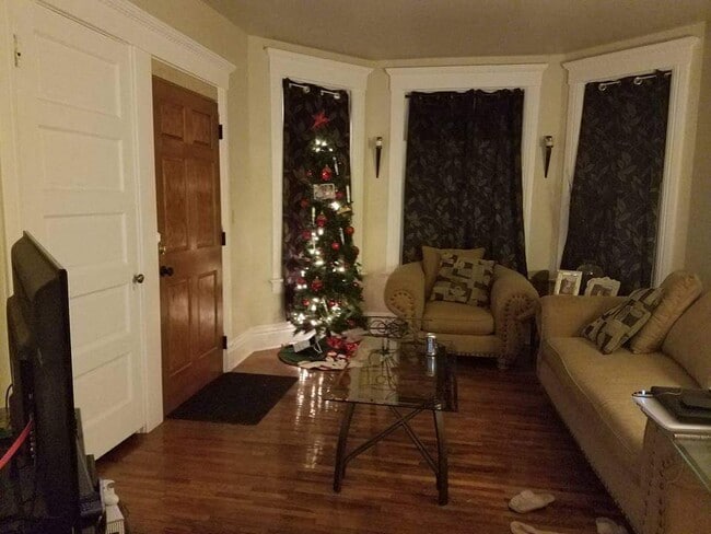 property at 449 Iowa Ave