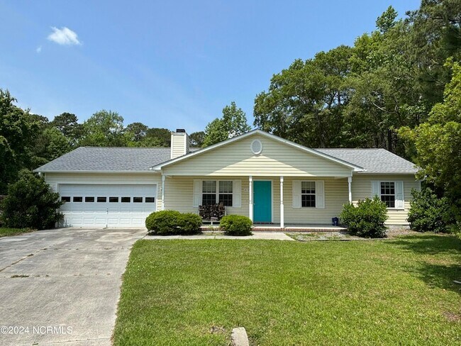 property at 215 Finishing Ln