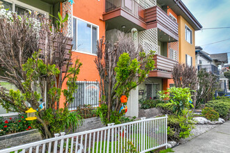 267 Lester Ave in Oakland, CA - Building Photo - Building Photo