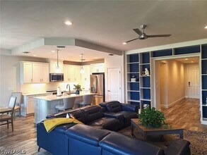 2335 Sawyers Hill Rd in Naples, FL - Building Photo - Building Photo