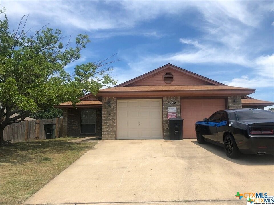 4502 July Dr in Killeen, TX - Building Photo