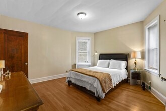6539 N Mozart St in Chicago, IL - Building Photo - Building Photo