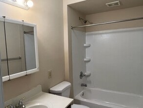 324 Village St in Hamilton, OH - Building Photo - Building Photo