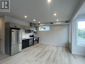 89 Queen Mary St in Ottawa, ON - Building Photo - Building Photo
