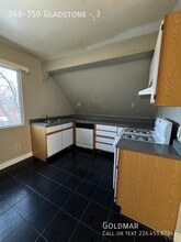 350-350 Gladstone Ave in Windsor, ON - Building Photo - Building Photo