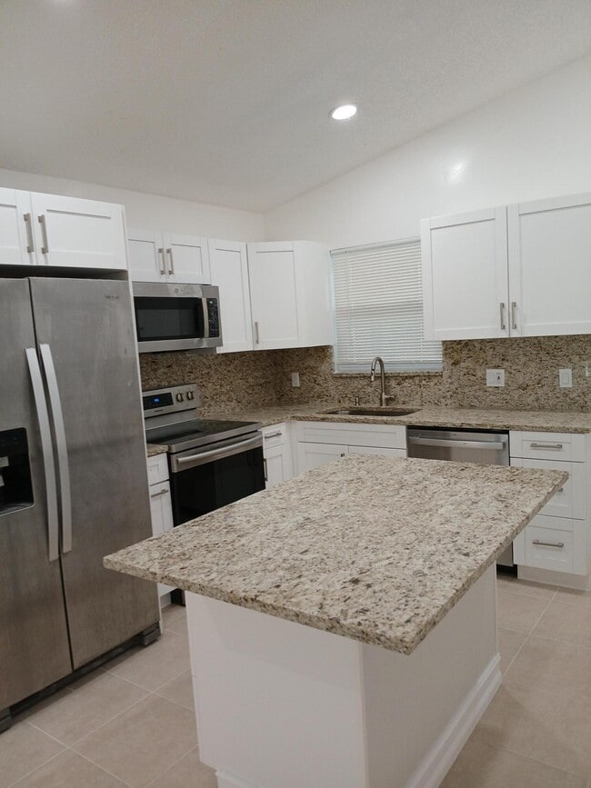 8743 Sol Ter in West Palm Beach, FL - Building Photo - Building Photo