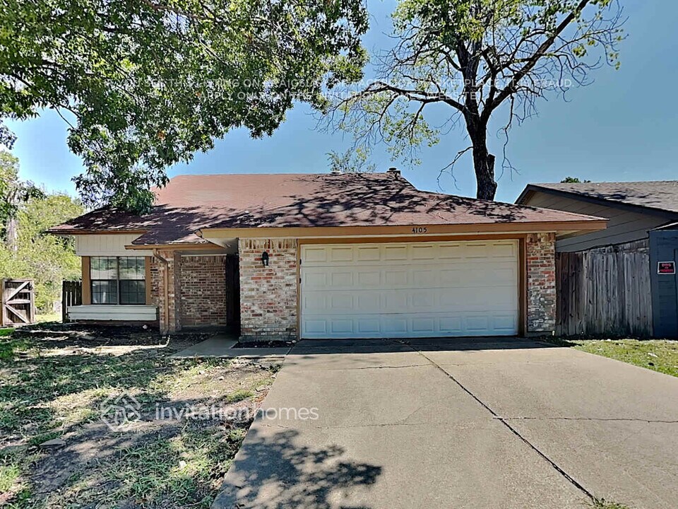 4105 Devon Ct in Grand Prairie, TX - Building Photo
