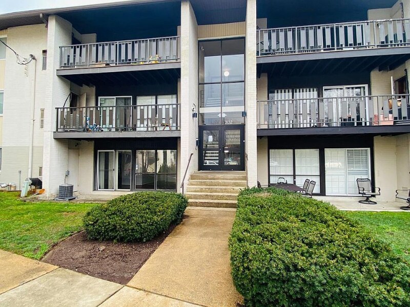 3132 Brinkley Rd in Temple Hills, MD - Building Photo