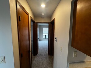 Lakeside Apartments in Jefferson City, MO - Foto de edificio - Interior Photo