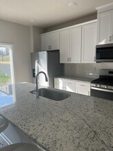 1145 Harland St in Charlotte, NC - Foto de edificio - Building Photo