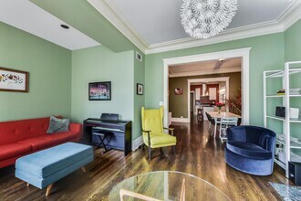 734 W Briar Pl in Chicago, IL - Building Photo - Building Photo