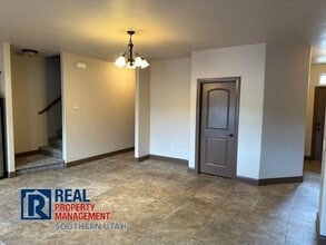 355 W 200 S in Washington, UT - Building Photo - Building Photo