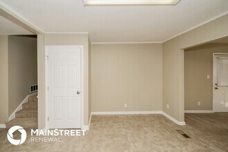 1155 Meadow Dr in Gardendale, AL - Building Photo - Building Photo