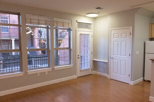 2580 17th St, Unit 105 in Denver, CO - Building Photo