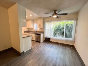 3359 Mentone Ave in Los Angeles, CA - Building Photo - Building Photo