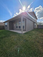 25003 Adams Canyon Dr in Porter, TX - Building Photo - Building Photo