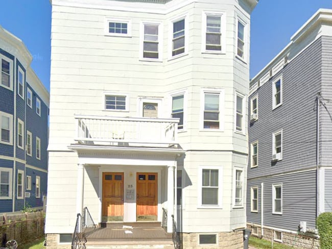23 Tufts St, Unit 2