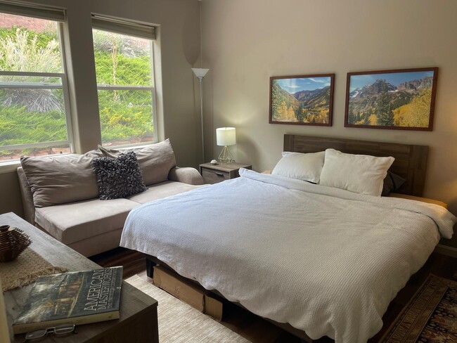 2701 Midland Ave in Glenwood Springs, CO - Building Photo - Building Photo