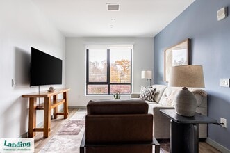 39 Railroad Ave in Haverhill, MA - Building Photo - Building Photo