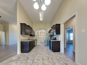 5446 Meadowbriar Trail in Memphis, TN - Building Photo - Building Photo