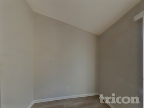 83151 St Mark Dr in Yulee, FL - Foto de edificio - Building Photo