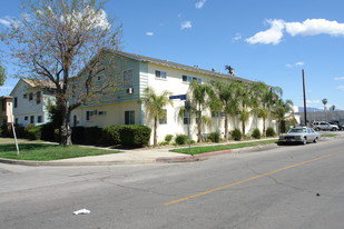 7302 Vista Del Monte Ave Apartments