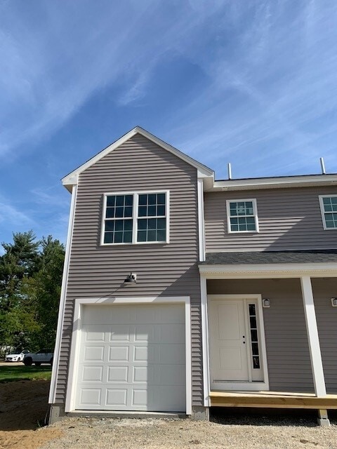 13 Lawrence St, Unit 1 in Concord, NH - Foto de edificio - Building Photo