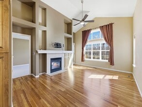 Beautiful 4-Bedroom Townhome With Finished Basement & 2 Full Kitchens! in Windsor, CO - Building Photo - Building Photo