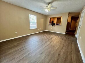 116 Neal St in Farmington, AR - Building Photo - Building Photo