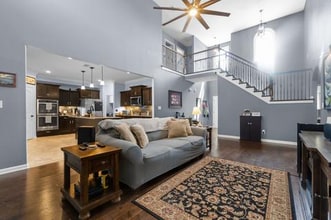 1012 Shirley Dr in Clarksville, TN - Building Photo - Building Photo