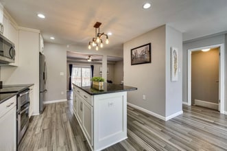 5338 Anchor Ct in Fairfax, VA - Foto de edificio - Building Photo