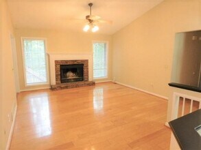 1521 Towne Harbor Ln in Woodstock, GA - Building Photo - Building Photo