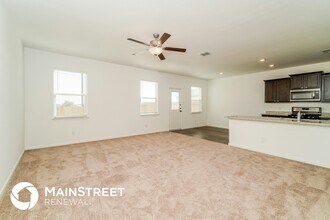 4111 Trail de Paris in New Braunfels, TX - Building Photo - Building Photo