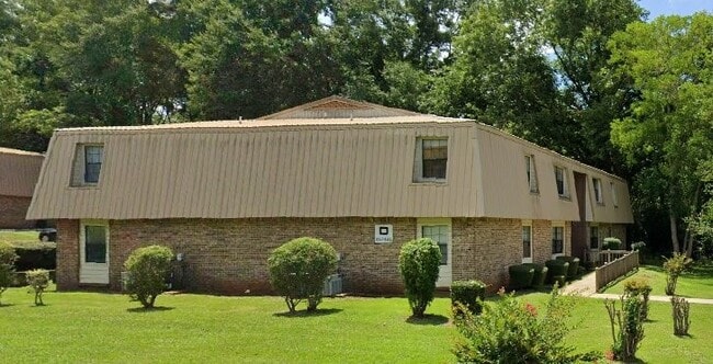 496 Perdue Pl in Greenville, AL - Building Photo - Building Photo