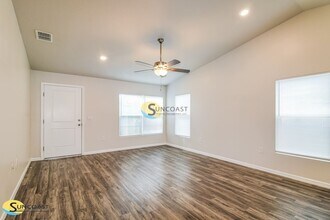 177 Marion Oaks Pass in Ocala, FL - Building Photo - Building Photo