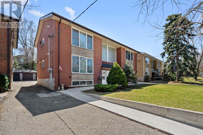 291 Glenforest Rd in Toronto, ON - Building Photo - Building Photo