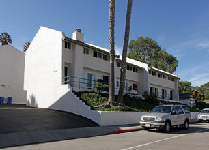 Valencia Apartments in San Luis Obispo, CA - Foto de edificio - Building Photo