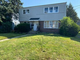93 Euclid Ave in Hackensack, NJ - Building Photo