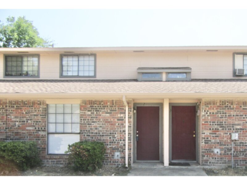 1322 Bluffview Dr in Seagoville, TX - Building Photo