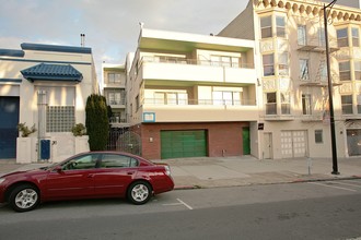 Casa Dolores in San Francisco, CA - Building Photo - Building Photo